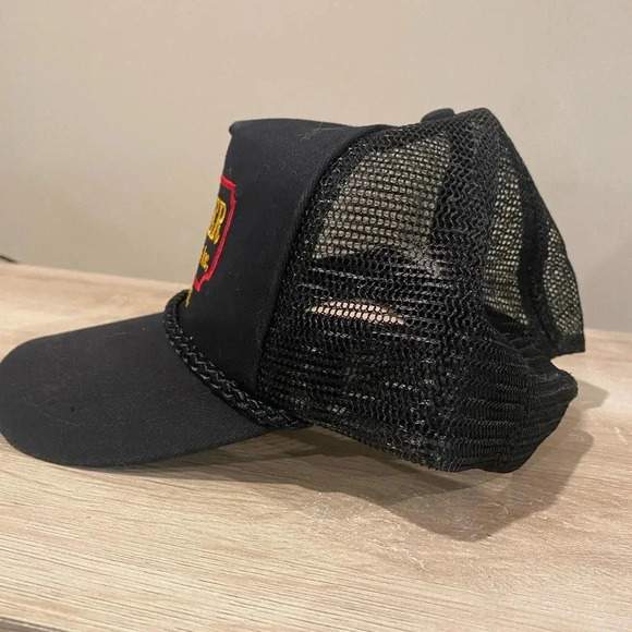 Vintage Belger Cartage Service Inc black hat.embroidered Wichita KSMesh backing. - Picture 4 of 5